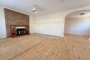 Living Room- click for photo gallery